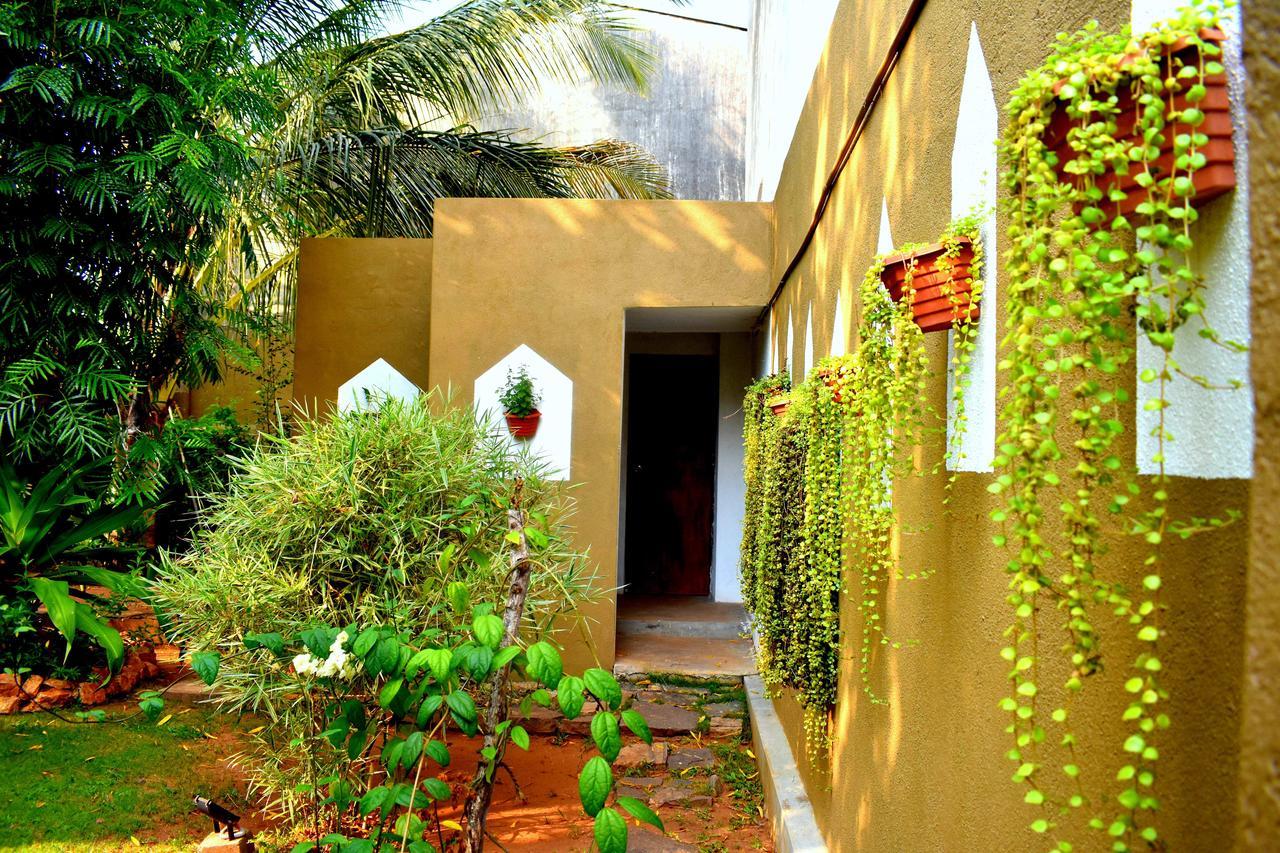 Villa Tulip Garden Anuradhapura Buitenkant foto